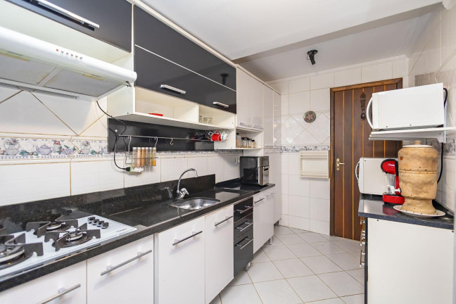 Imagem Sobrado com 3 Quartos à Venda, 170 m² em Campo Comprido - Curitiba Imagem Sobrado com 3 Quartos à Venda, 170 m² em Campo Comprido - Curitiba