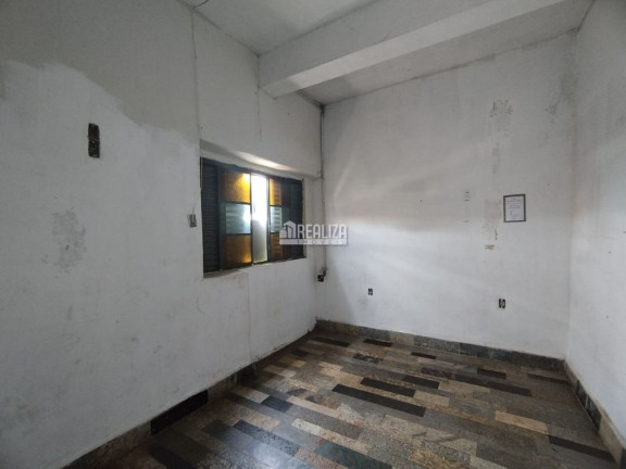 Imagem Casa com 2 Quartos para Alugar, 90 m² em Nossa Senhora Da Abadia - Uberaba Imagem Casa com 2 Quartos para Alugar, 90 m² em Nossa Senhora Da Abadia - Uberaba