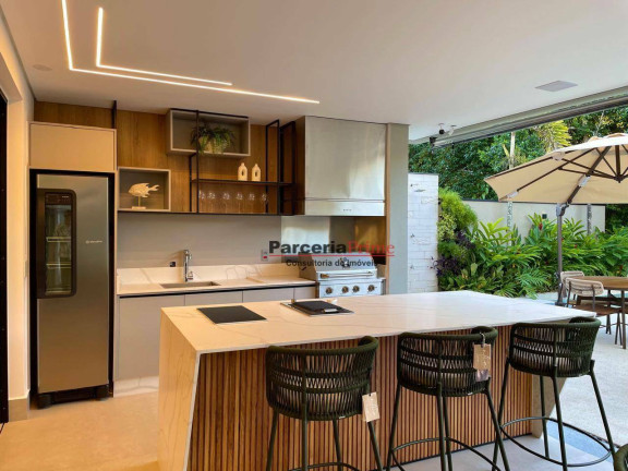 Imagem Casa com 6 Quartos à Venda, 455 m² em Riviera Módulo 11 - Bertioga Imagem Casa com 6 Quartos à Venda, 455 m² em Riviera Módulo 11 - Bertioga