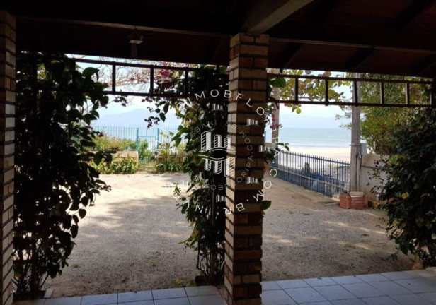 Imagem Sobrado com 3 Quartos à Venda, 398 m² em Canasvieiras - Florianópolis Imagem Sobrado com 3 Quartos à Venda, 398 m² em Canasvieiras - Florianópolis