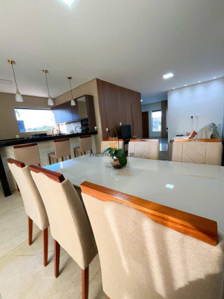 Imagem Casa de Condomínio com 4 Quartos à Venda, 265 m² em Champagne - Lagoa Santa Imagem Casa de Condomínio com 4 Quartos à Venda, 265 m² em Champagne - Lagoa Santa
