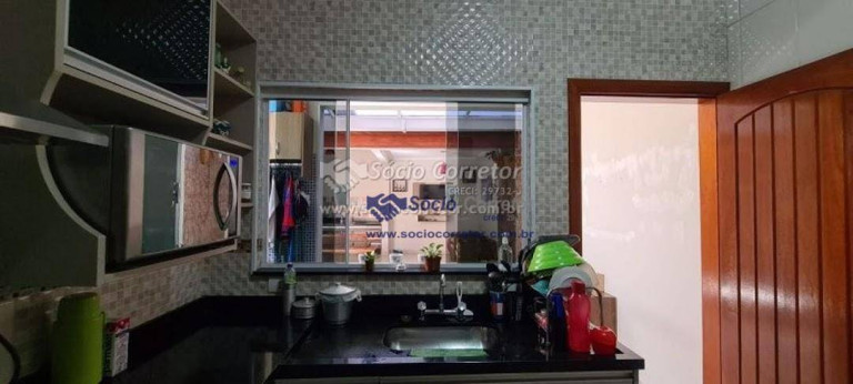 Imagem Sobrado com 3 Quartos à Venda, 192 m² em Vila Galvão - Guarulhos Imagem Sobrado com 3 Quartos à Venda, 192 m² em Vila Galvão - Guarulhos