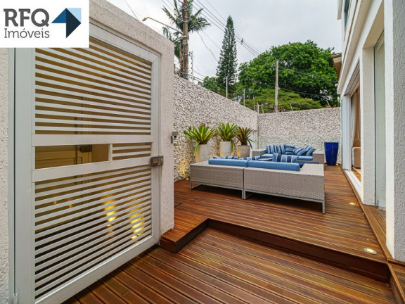 Imagem Casa com 3 Quartos à Venda, 520 m² em Pacaembu - São Paulo Imagem Casa com 3 Quartos à Venda, 520 m² em Pacaembu - São Paulo