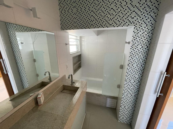 Imagem Apartamento com 3 Quartos à Venda, 110 m² em Ingá - Niterói