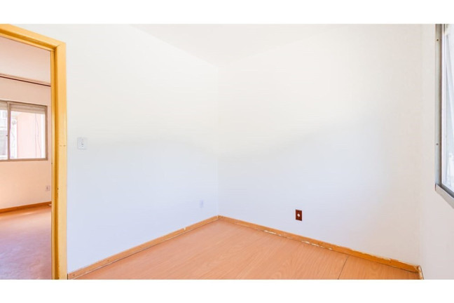 Imagem Imóvel com 2 Quartos à Venda, 46 m² em Rubem Berta - Porto Alegre Imagem Imóvel com 2 Quartos à Venda, 46 m² em Rubem Berta - Porto Alegre