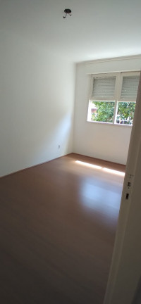 Imagem Imóvel com 3 Quartos à Venda, 70 m² em Camaquã - Porto Alegre Imagem Imóvel com 3 Quartos à Venda, 70 m² em Camaquã - Porto Alegre