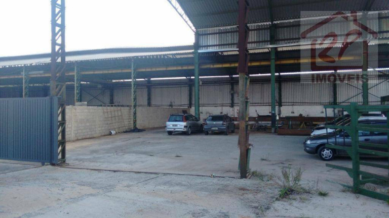 Galpão para Alugar, 700 m² em Putim - São José Dos Campos