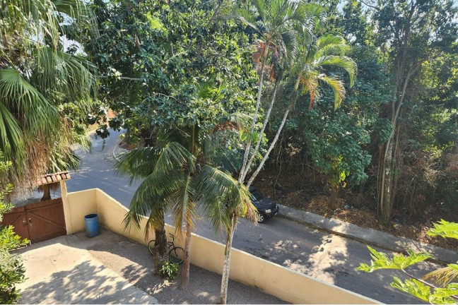 Imagem Casa com 8 Quartos à Venda, 68 m² em Ponta Negra - Maricá Imagem Casa com 8 Quartos à Venda, 68 m² em Ponta Negra - Maricá