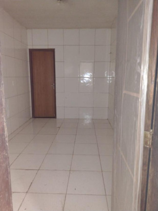 Imagem Casa com 4 Quartos à Venda, 90 m² em Castelo Branco - Salvador