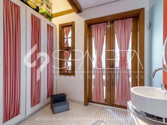 Imagem Casa com 3 Quartos à Venda, em Aldeia Da Serra - Barueri Imagem Casa com 3 Quartos à Venda, em Aldeia Da Serra - Barueri