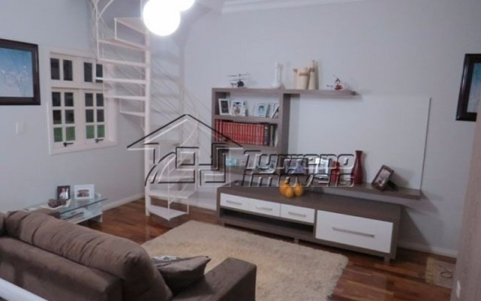 Imagem Casa com 3 Quartos à Venda, 270 m² em Vista Linda - São José Dos Campos Imagem Casa com 3 Quartos à Venda, 270 m² em Vista Linda - São José Dos Campos