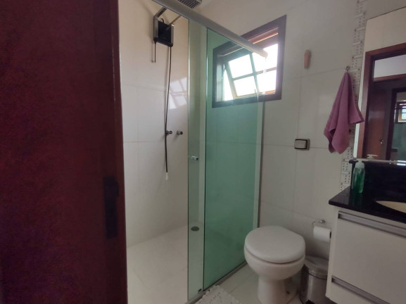 Imagem Casa à Venda, em Atibaia Imagem Casa à Venda, em Atibaia