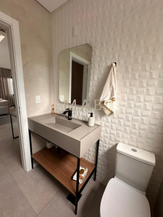 Imagem Casa com 4 Quartos à Venda, 420 m² em São João Do Rio Vermelho - Florianópolis Imagem Casa com 4 Quartos à Venda, 420 m² em São João Do Rio Vermelho - Florianópolis