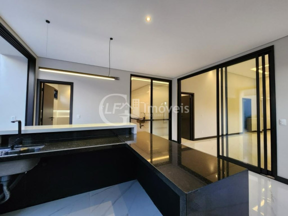 Imagem Casa com 3 Quartos à Venda, 193 m² em Alphaville 4 - Campo Grande Imagem Casa com 3 Quartos à Venda, 193 m² em Alphaville 4 - Campo Grande