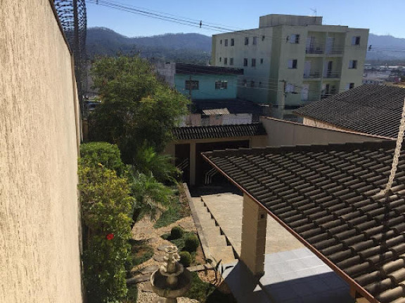 Imagem Casa com 3 Quartos à Venda, 238 m² em Vila Brás Cubas - Mogi Das Cruzes Imagem Casa com 3 Quartos à Venda, 238 m² em Vila Brás Cubas - Mogi Das Cruzes