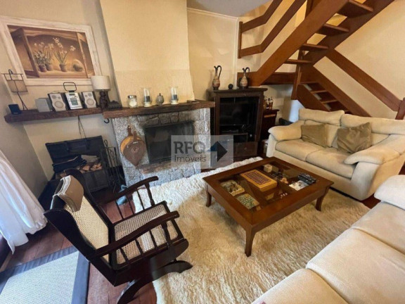 Imagem Imóvel com 4 Quartos à Venda, 178 m² em V Iara - Campos Do Jordão