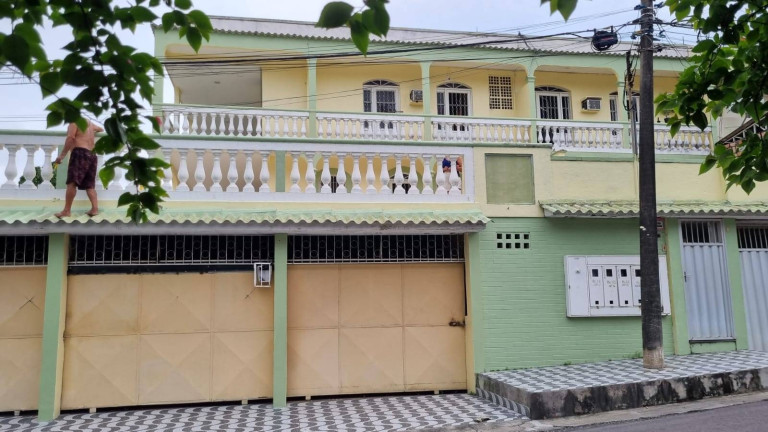 Imagem Casa com 4 Quartos para Alugar, 300 m² em Adrianópolis - Manaus Imagem Casa com 4 Quartos para Alugar, 300 m² em Adrianópolis - Manaus