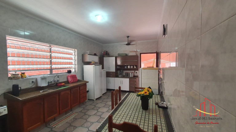 Imagem Sobrado com 3 Quartos à Venda, em Ocian - Praia Grande Imagem Sobrado com 3 Quartos à Venda, em Ocian - Praia Grande
