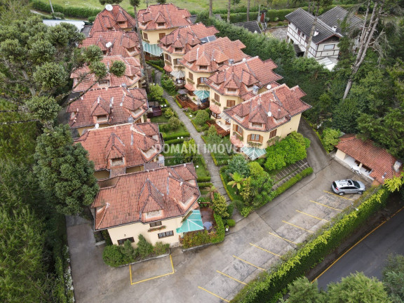 Imagem Casa com 4 Quartos à Venda, 170 m² em Região Da Vila Inglesa - Campos Do Jordão Imagem Casa com 4 Quartos à Venda, 170 m² em Região Da Vila Inglesa - Campos Do Jordão