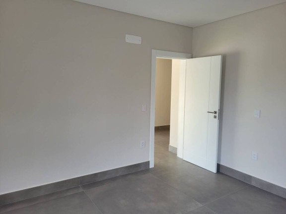 Imagem Casa com 5 Quartos à Venda, 509 m² em Jurerê Internacional - Florianópolis Imagem Casa com 5 Quartos à Venda, 509 m² em Jurerê Internacional - Florianópolis