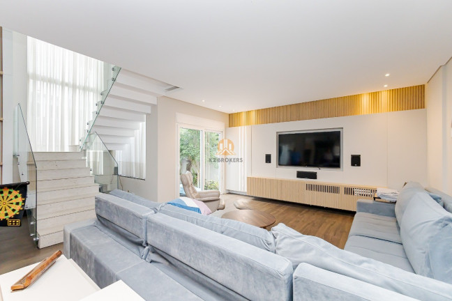 Imagem Imóvel com 4 Quartos à Venda, 450 m² em Tingui - Curitiba Imagem Imóvel com 4 Quartos à Venda, 450 m² em Tingui - Curitiba