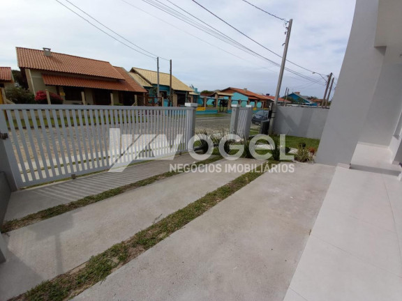 Imagem Casa com 3 Quartos à Venda, 137 m² em Nova Tramandaí - Tramandai Imagem Casa com 3 Quartos à Venda, 137 m² em Nova Tramandaí - Tramandai