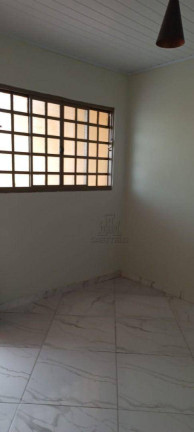 Imagem Casa com 2 Quartos para Alugar, 100 m² em Colinas - Londrina