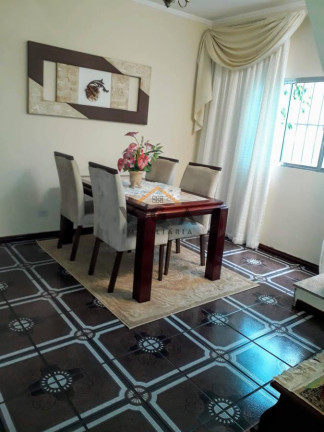 Imagem Casa com 3 Quartos à Venda, 218 m² em Vila Sílvia - São Paulo Imagem Casa com 3 Quartos à Venda, 218 m² em Vila Sílvia - São Paulo