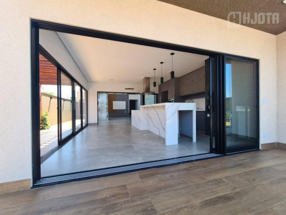 Imagem Casa de Condomínio com 4 Quartos à Venda, 304 m² em Centro - Bady Bassitt