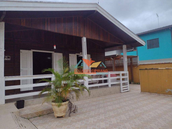 Casa com 3 Quartos à Venda, 189 m² em Massaguaçu - Caraguatatuba