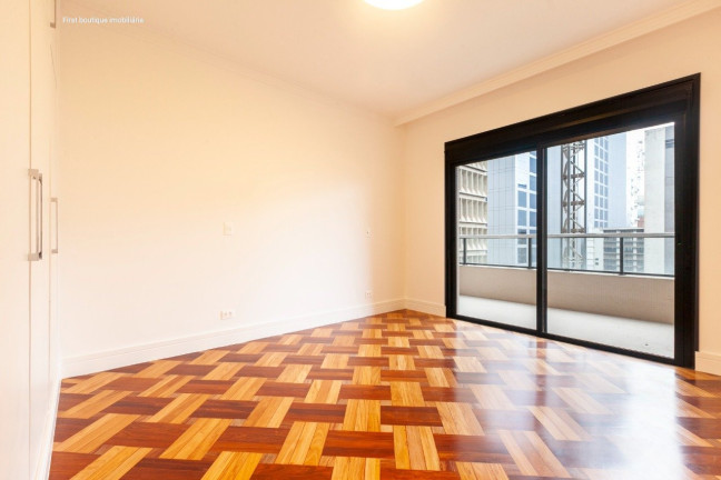 Imagem Apartamento com 3 Quartos à Venda, em Cerqueira César - São Paulo Imagem Apartamento com 3 Quartos à Venda, em Cerqueira César - São Paulo