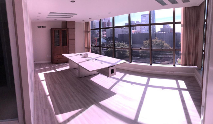 Imagem Sala Comercial à Venda, 101 m² em São Pelegrino - Caxias Do Sul