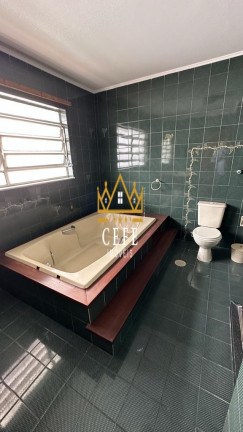 Imagem Casa com 3 Quartos à Venda, 224 m² em Santana - Porto Alegre Imagem Casa com 3 Quartos à Venda, 224 m² em Santana - Porto Alegre