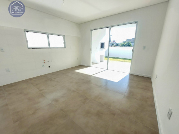 Imagem Casa com 3 Quartos à Venda, 129 m² em Cachoeira Do Bom Jesus - Florianópolis
