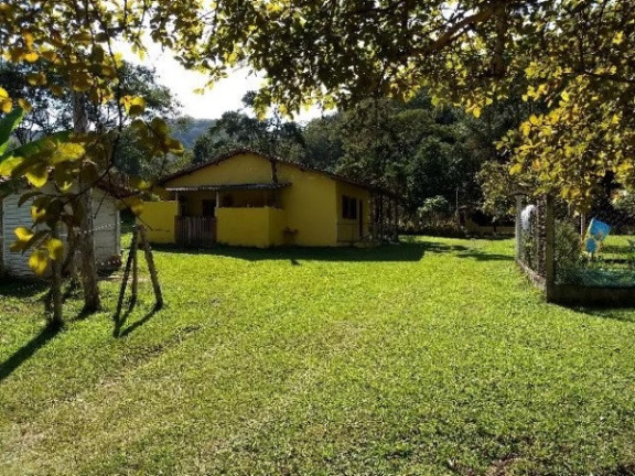 Imagem Chácara com 1 Quarto à Venda, 80 m² em Cachoeira Abaixo - Piracaia Imagem Chácara com 1 Quarto à Venda, 80 m² em Cachoeira Abaixo - Piracaia