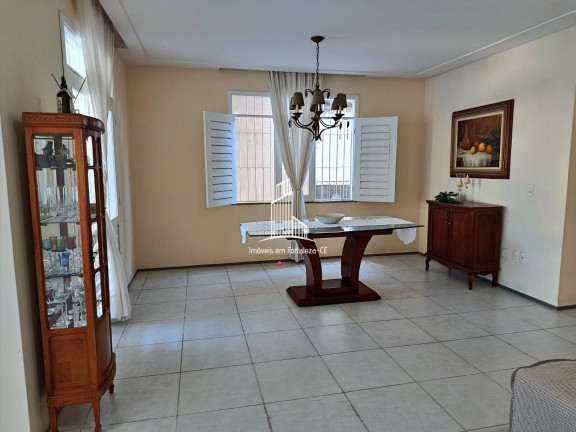 Imagem Casa com 4 Quartos à Venda, 282 m² em Sapiranga (coité) - Fortaleza Imagem Casa com 4 Quartos à Venda, 282 m² em Sapiranga (coité) - Fortaleza