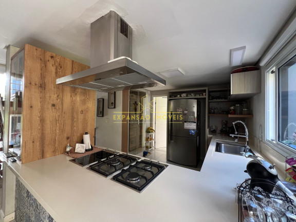 Imagem Casa com 3 Quartos à Venda, 248 m² em Pedra Branca - Palhoça Imagem Casa com 3 Quartos à Venda, 248 m² em Pedra Branca - Palhoça