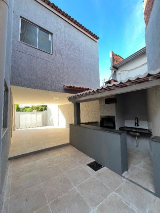 Imagem Casa com 5 Quartos à Venda, 143 m² em Sapiranga - Fortaleza Imagem Casa com 5 Quartos à Venda, 143 m² em Sapiranga - Fortaleza