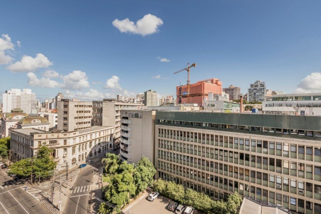 Imagem Imóvel com 3 Quartos à Venda, 183 m² em Centro Histórico - Porto Alegre Imagem Imóvel com 3 Quartos à Venda, 183 m² em Centro Histórico - Porto Alegre