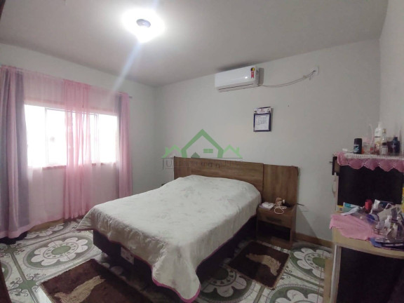 Imagem Sobrado com 4 Quartos à Venda, 300 m² em Centro - Balneário Barra Do Sul