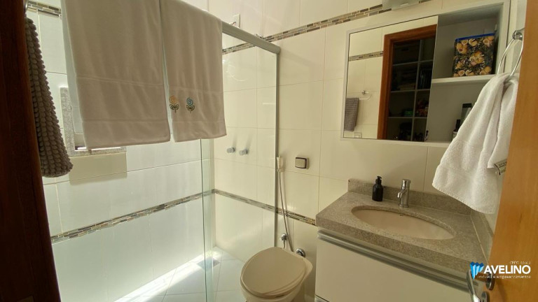 Imagem Sobrado com 3 Quartos à Venda, 140 m² em Vila Margarida - Campo Grande