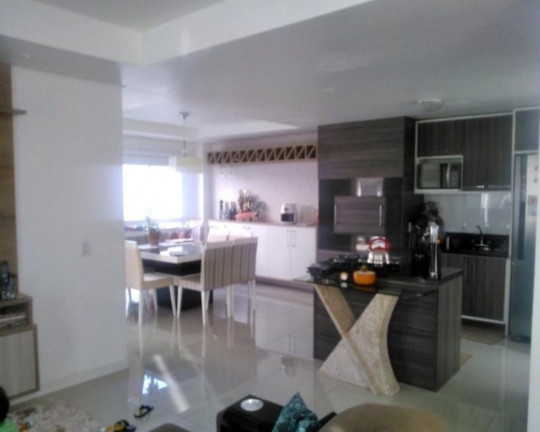 Imagem Casa com 3 Quartos à Venda, 207 m² em Moinhos De Vento - Canoas Imagem Casa com 3 Quartos à Venda, 207 m² em Moinhos De Vento - Canoas