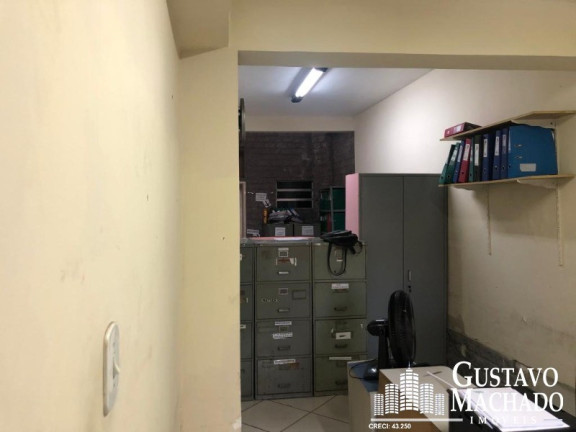Imagem Casa com 5 Quartos à Venda, 228 m² em Centro - Volta Redonda