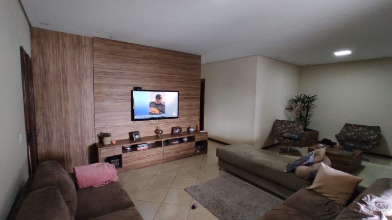 Imagem Casa com 3 Quartos à Venda, 290 m² em Nossa Senhora Da Conceição - Contagem Imagem Casa com 3 Quartos à Venda, 290 m² em Nossa Senhora Da Conceição - Contagem
