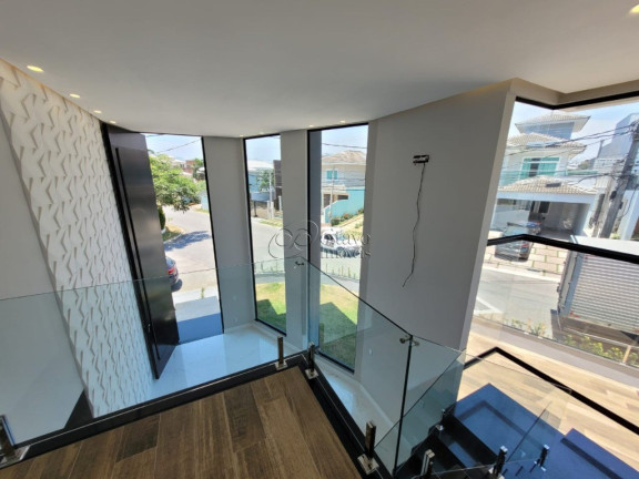 Imagem Casa com 4 Quartos à Venda, em Lagoa - Macaé Imagem Casa com 4 Quartos à Venda, em Lagoa - Macaé
