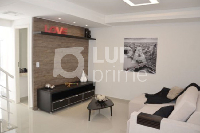 Imagem Casa com 3 Quartos à Venda, 170 m² em Vila Bertioga - São Paulo