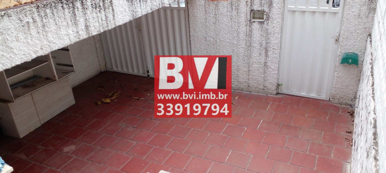 Imagem Casa com 3 Quartos à Venda, 190 m² em Penha - Rio De Janeiro