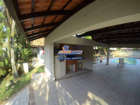 Imagem Casa com 5 Quartos à Venda, 327 m² em Centro - Balneário Piçarras Imagem Casa com 5 Quartos à Venda, 327 m² em Centro - Balneário Piçarras