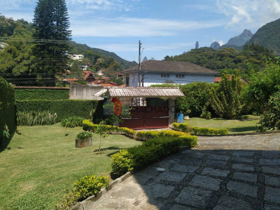 Imagem Casa com 8 Quartos à Venda, 1.570 m² em Carlos Guinle - Teresópolis