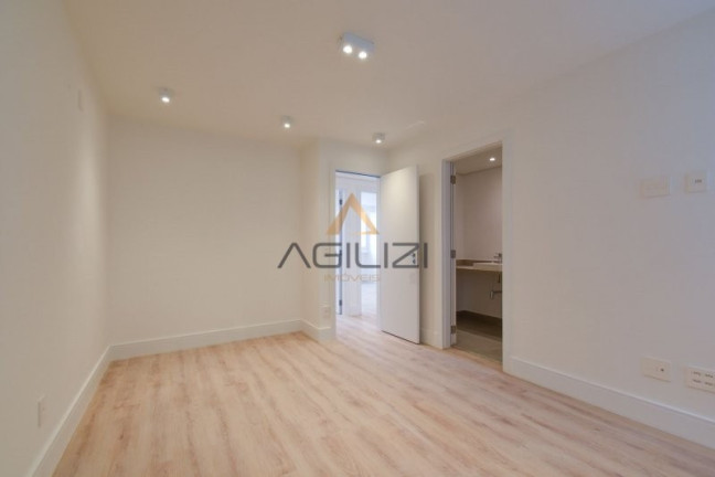Imagem Apartamento com 3 Quartos à Venda, 117 m² em Cerqueira César - São Paulo Imagem Apartamento com 3 Quartos à Venda, 117 m² em Cerqueira César - São Paulo